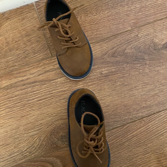 Boys' Dress shoes, Tan size 8 - Picture 7 of 7